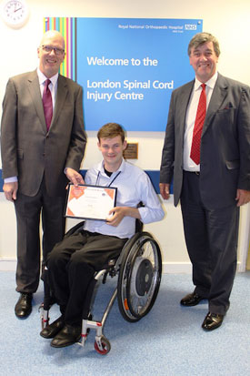 Freemasons donate Â£65,000 to fund spinal cord injury research