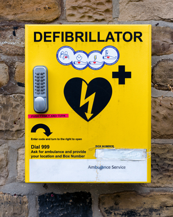 People are reluctant to use public access defibrillators to treat cardiac arrests, according to a study led by the University of Warwick.