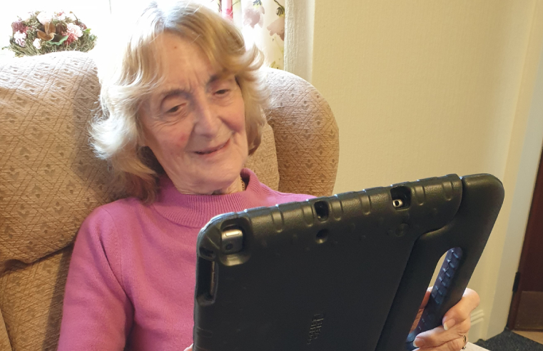 Czajka Care Group resident Peggy Brayshaw enjoys a â€˜virtual visitâ€™