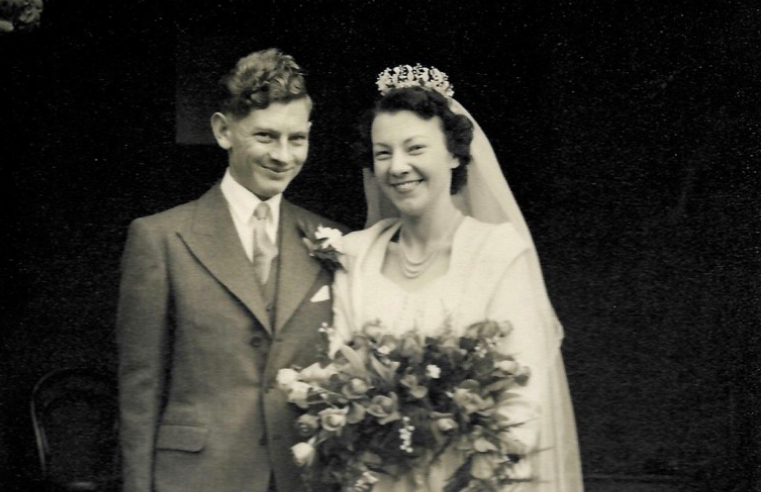 Kay and Ted on their wedding day in 1950.