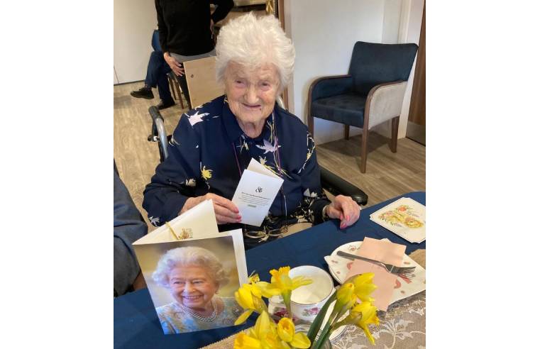 BELONG RESIDENT CELEBRATES CENTENARY