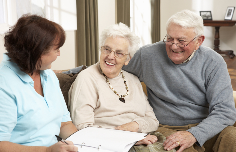 Following the news of a third UK lockdown, announced last night 4th January, close-contact indoor visits to care homes will no longer be allowed.